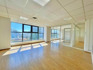 Photo 1 – location bureaux	VILLENEUVE LOUBET (06270)
