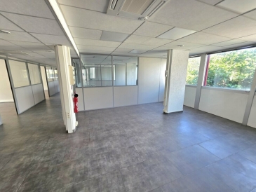 Photo 1 – location bureaux	NICE (06200)