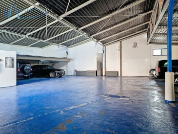 Photo 1 – vente Entrepôts / activités	NICE (06200)