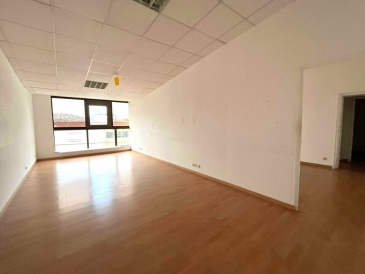 Photo 1 – location bureaux	LE CANNET (06110)
