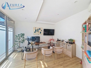 Photo 1 – location Locaux commerciaux	SAINT LAURENT DU VAR (06700)