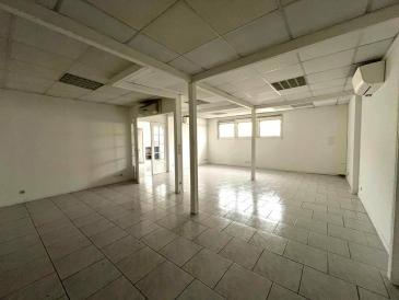 Photo 1 – location bureaux	LE CANNET (06110)