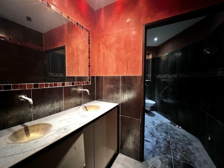 Photo 3 – location Locaux commerciaux	GRASSE (06130)