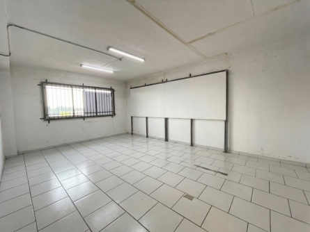 Photo 3 – vente Locaux commerciaux	ANTIBES (06600)
