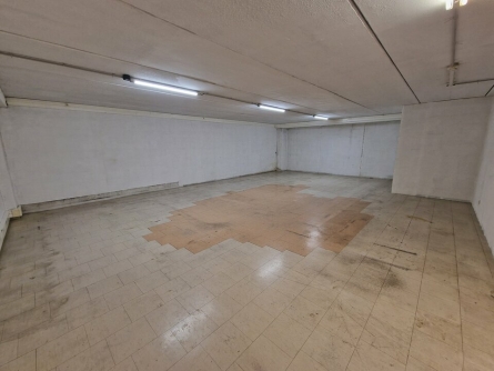 Photo 3 – location Entrepôts / activités	CARROS (06510)