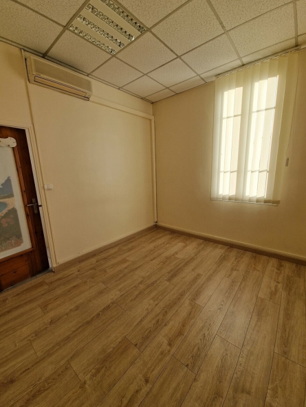 Photo 6 – location Entrepôts / activités	NICE (06200)