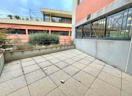 Photo 5 – location bureaux	MOUANS SARTOUX (06370)