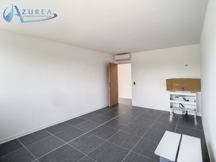 Photo 2 – location bureaux	BIOT (06410)