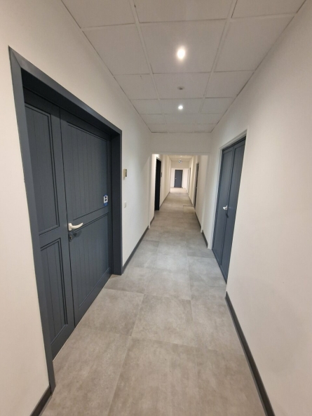 Photo 3 – location bureaux	BIOT (06410)