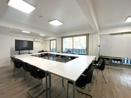 Photo 1 – location bureaux	CAGNES SUR MER (06800)