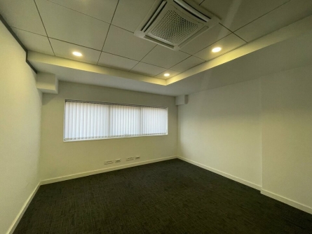 Photo 10 – vente bureaux	VILLENEUVE LOUBET (06270)