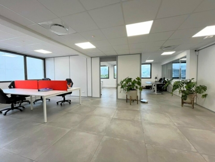 Photo 1 – vente bureaux	FREJUS (83600)