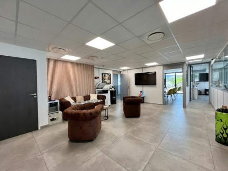 Photo 3 – vente bureaux	FREJUS (83600)