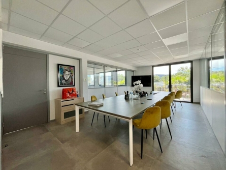 Photo 1 – vente bureaux	FREJUS (83600)