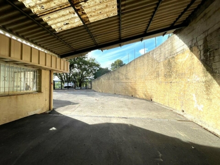 Photo 10 – location Locaux commerciaux	LA ROQUETTE SUR SIAGNE (06550)