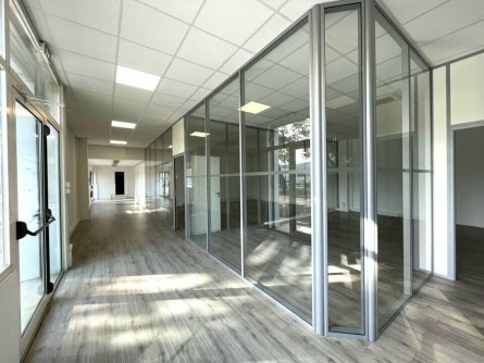 Photo 5 – location Locaux commerciaux	LA ROQUETTE SUR SIAGNE (06550)