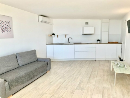 Photo 2 – location Locaux commerciaux	VILLENEUVE LOUBET (06270)