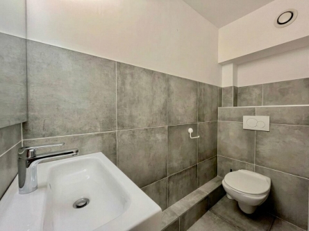 Photo 7 – location Locaux commerciaux	ANTIBES (06600)