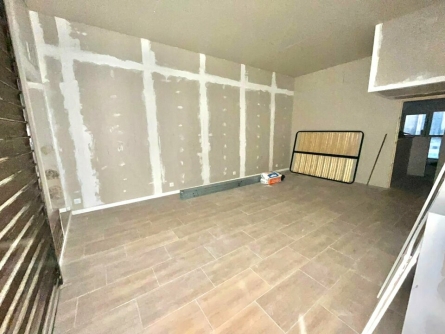 Photo 4 – location Locaux commerciaux	VIDAUBAN (83550)