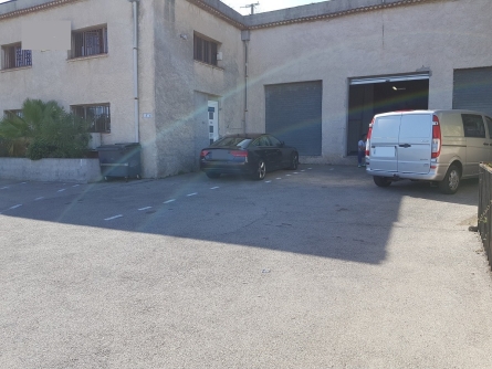 Photo 5 – location Entrepôts / activités	LA GAUDE (06610)