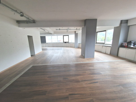 Photo 5 – location bureaux	LE CANNET (06110)