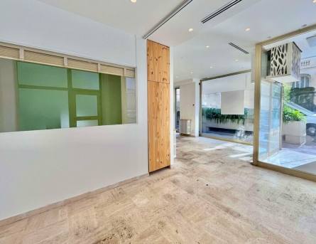 Photo 2 – location Locaux commerciaux	CANNES (06400)