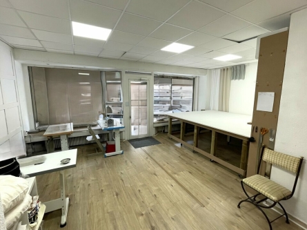 Photo 2 – location Locaux commerciaux	VENCE (06140)