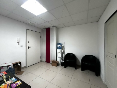 Photo 5 – location bureaux	GRASSE (06130)