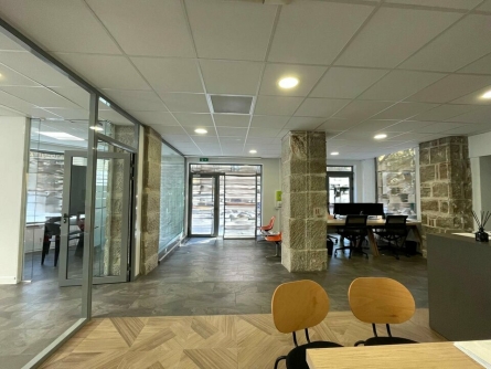 Photo 1 – location Locaux commerciaux	NICE (06100)