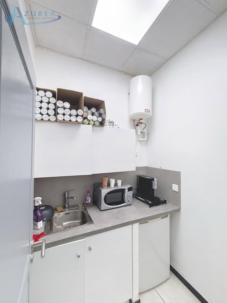 Photo 9 – location Locaux commerciaux	ANTIBES (06600)