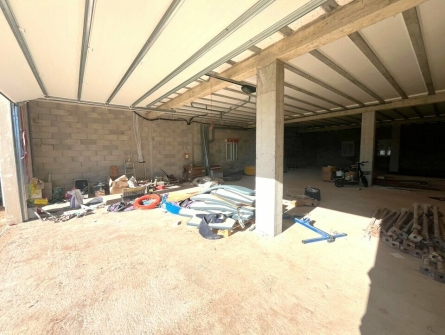 Photo 3 – location Entrepôts / activités	VIDAUBAN (83550)