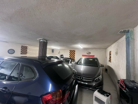 Photo 2 – location Entrepôts / activités	MOUGINS (06250)