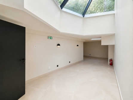 Photo 2 – location bureaux	CANNES (06400)