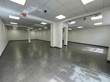 Photo 2 – location Locaux commerciaux	CANNES (06400)