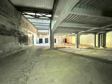 Photo 3 – location Locaux commerciaux	DRAGUIGNAN (83300)