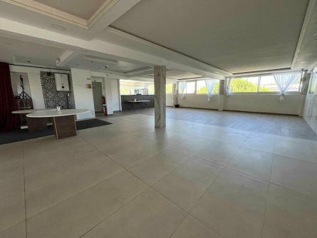 Photo 5 – location bureaux	CANNES LA BOCCA (06150)