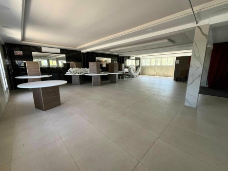 Photo 4 – location bureaux	CANNES LA BOCCA (06150)