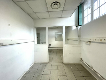 Photo 7 – location bureaux	SAINT JEANNET (06640)