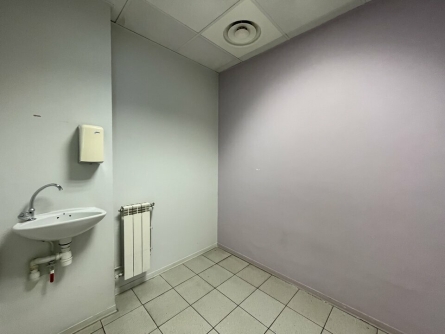 Photo 4 – location bureaux	SAINT JEANNET (06640)