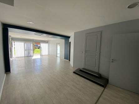 Photo 5 – location Locaux commerciaux	CAGNES SUR MER (06800)