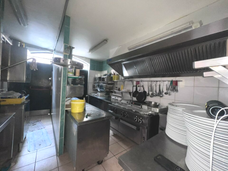 Photo 3 – vente Locaux commerciaux	 (06130)