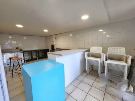 Photo 3 – vente Locaux commerciaux	FREJUS (83600)
