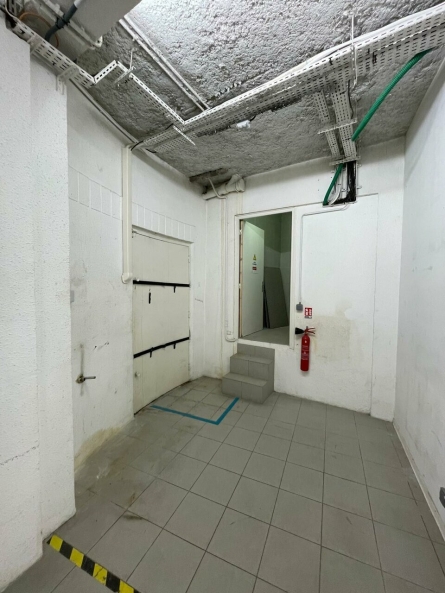 Photo 8 – location Locaux commerciaux	 (06000)