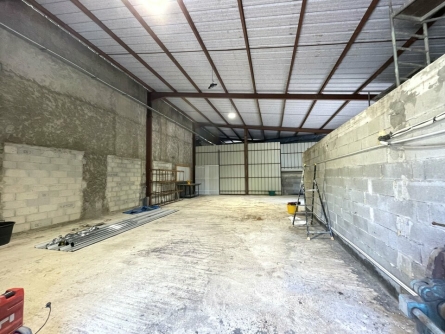 Photo 4 – location Entrepôts / activités	GRASSE (06130)