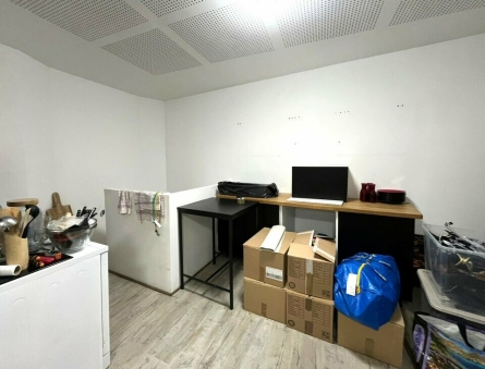 Photo 4 – location Locaux commerciaux	FREJUS (83600)