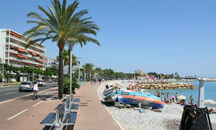 Photo 1 – cession de bail Locaux commerciaux	CAGNES SUR MER (06800)