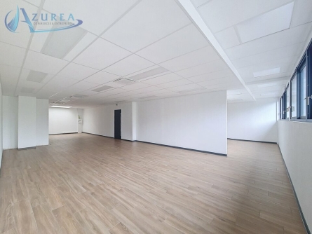 Photo 2 – location bureaux	BIOT (06410)