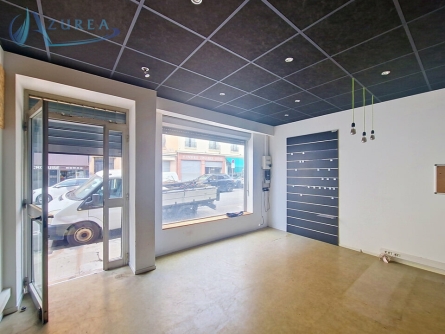 Photo 1 – location Locaux commerciaux	NICE (06300)