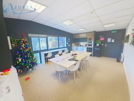 Photo 9 – location Entrepôts / activités	SAINT-JEANNET (06640)