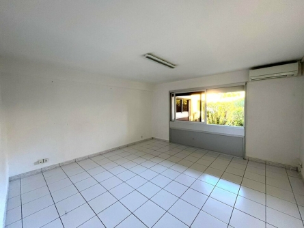Photo 5 – vente bureaux	FREJUS (83600)